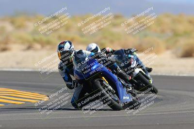 media/Oct-08-2022-SoCal Trackdays (Sat) [[1fc3beec89]]/Turn 16 (125pm)/